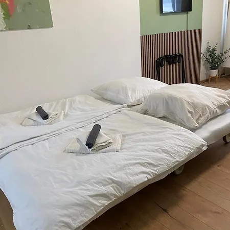 Schoenes Mit Parkplatz & 24h Checkin *